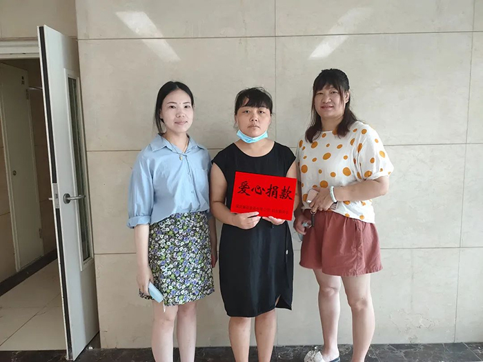 暖心慰問(wèn)，進(jìn)行中